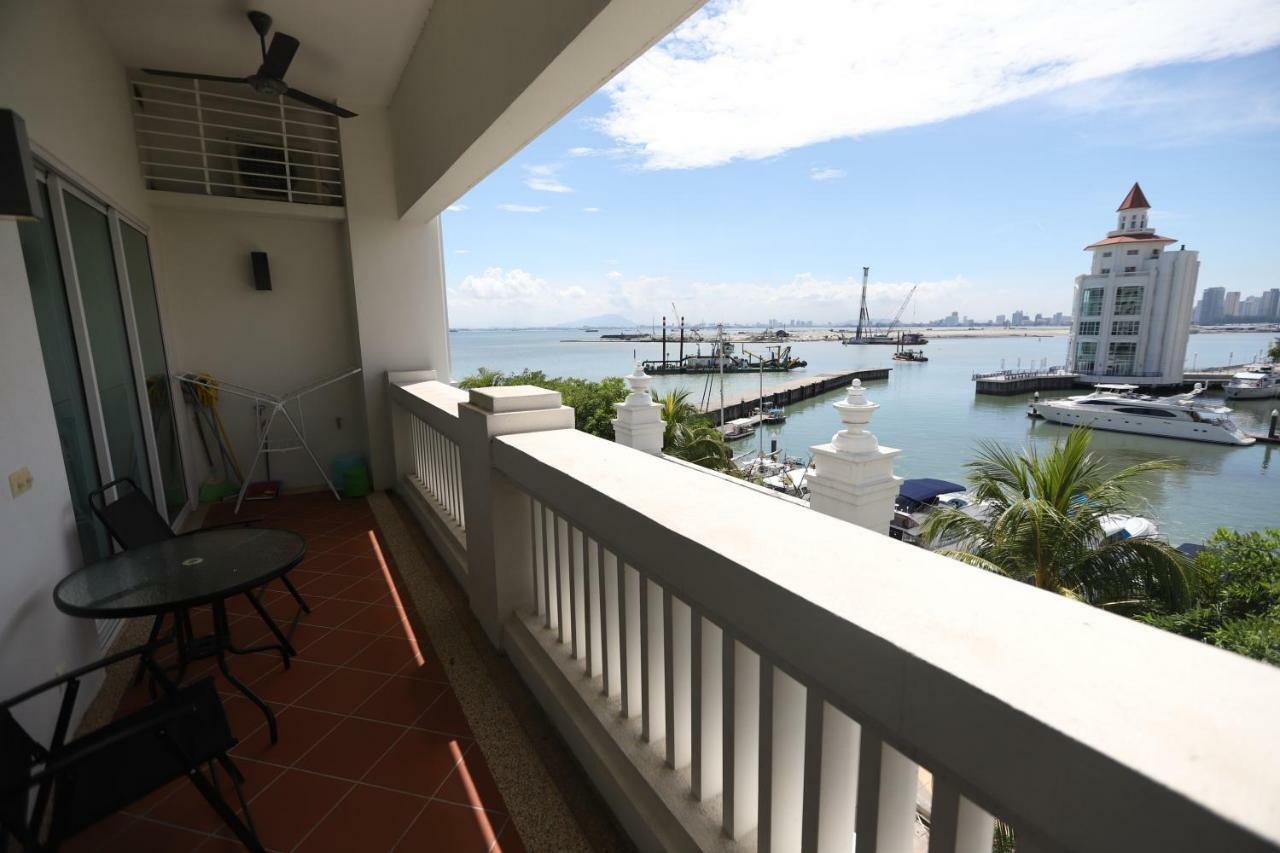 The Straits Quay Marina By Messina Clive Apartamento George Town Exterior foto