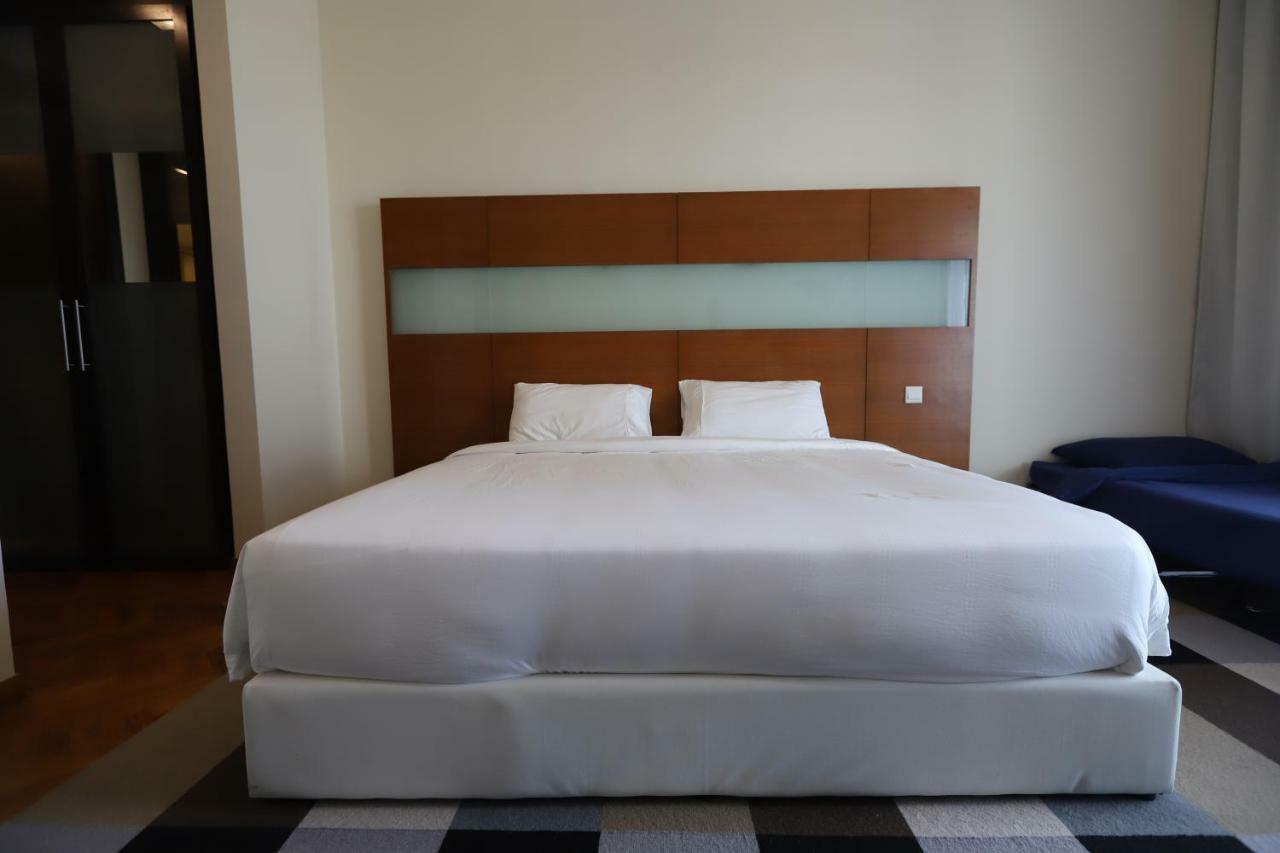 The Straits Quay Marina By Messina Clive Apartamento George Town Exterior foto