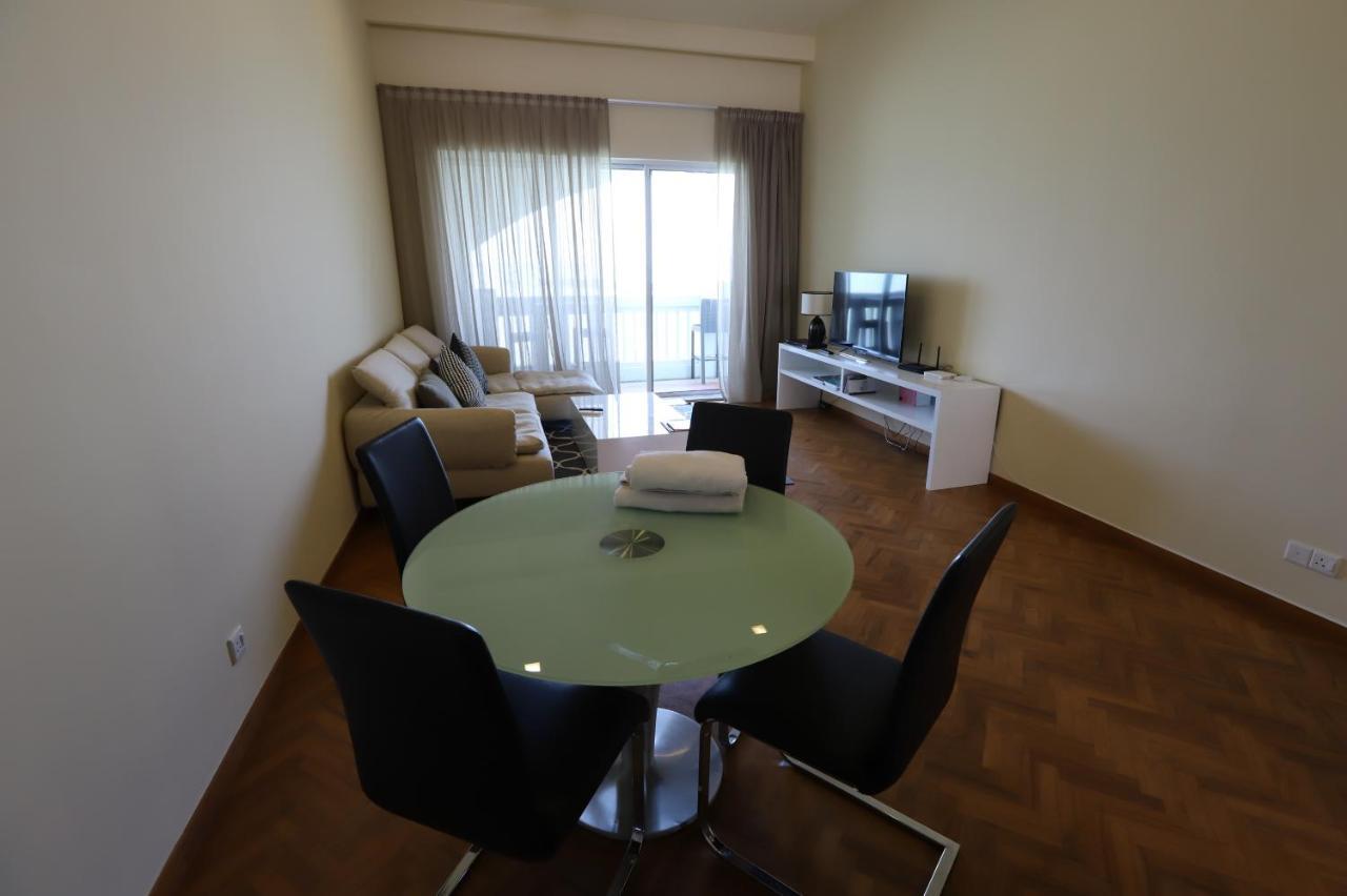 The Straits Quay Marina By Messina Clive Apartamento George Town Exterior foto