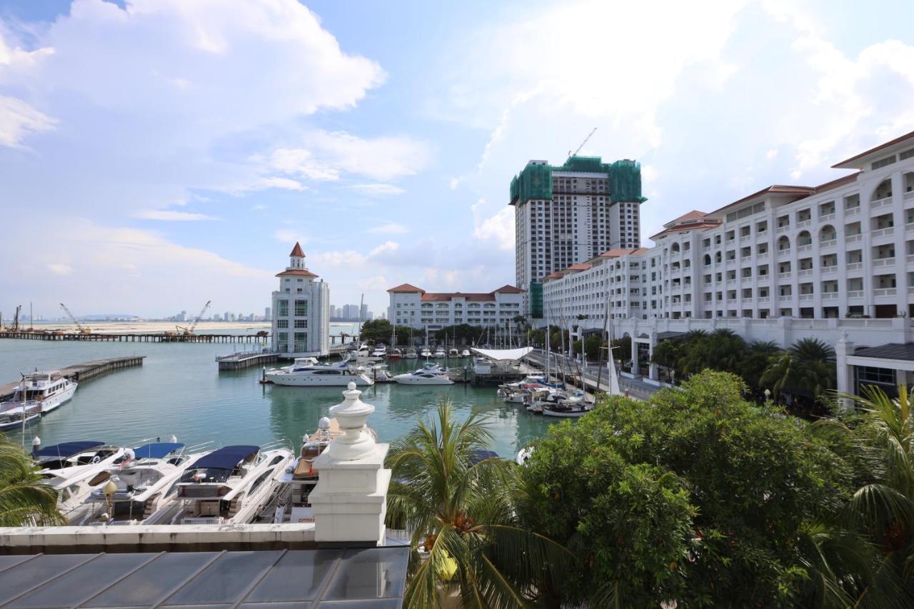 The Straits Quay Marina By Messina Clive Apartamento George Town Exterior foto